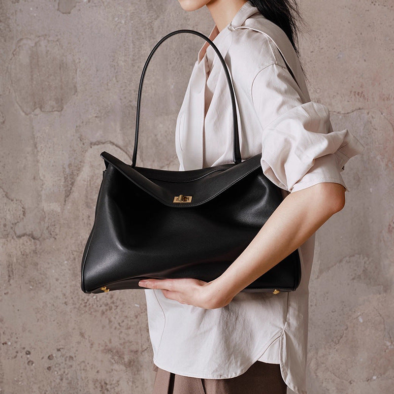 Sophisticated, High-capacity Tote Bag Gronata
