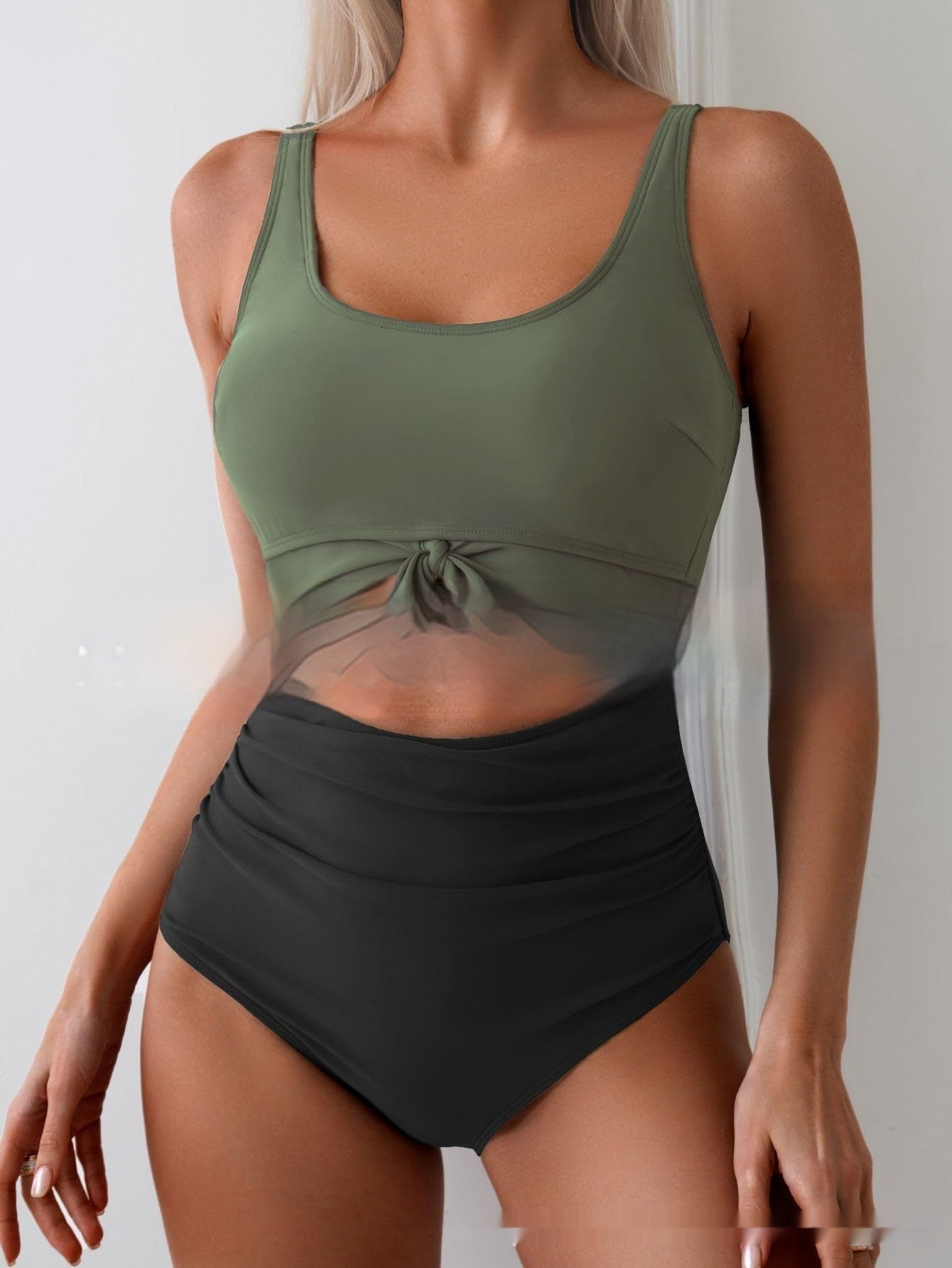 One-piece Female Stitching Contrast Color Strap Covered Belly Swimsuit Gronata