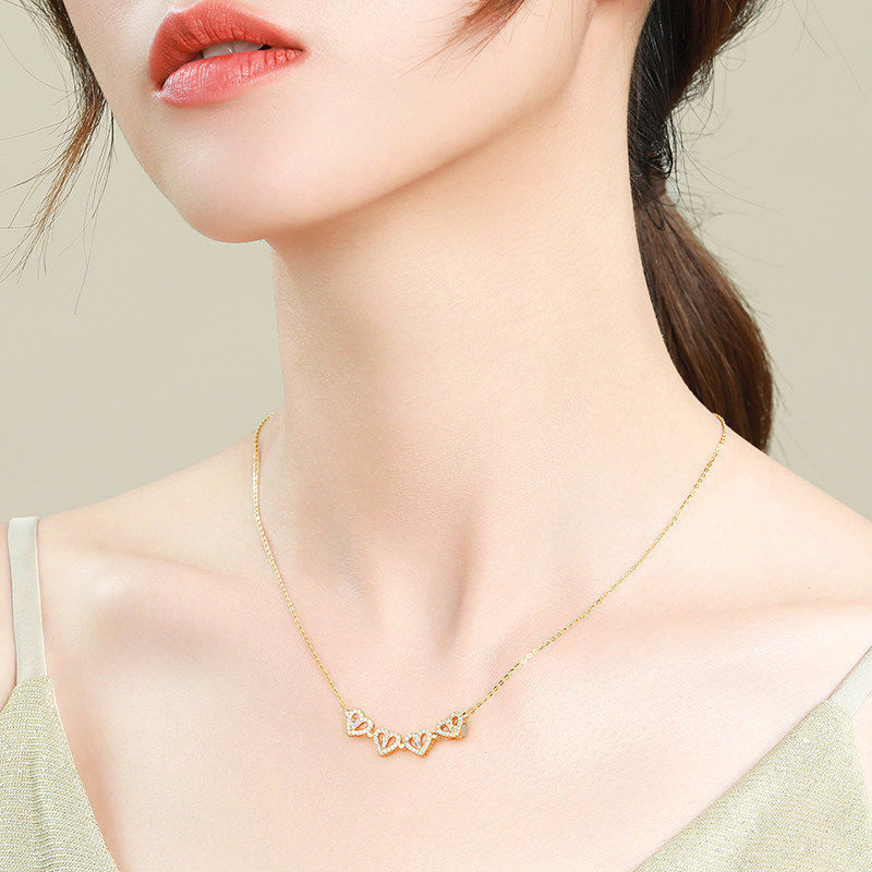 Retro Magnetic Folding Heart Shaped Four Leaf Clover Pendant Necklace Women Love Clavicle Chain Gifts Openable Choker Jewelry Gronata