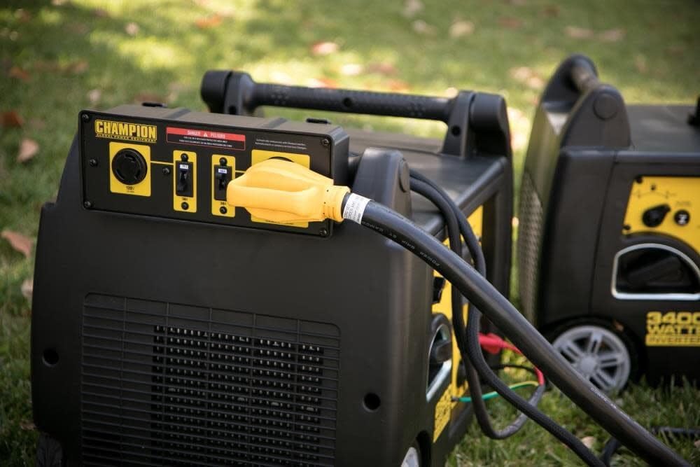 Champion Power Equipment 50-Amp ParaLINK Parallel Kit for Linking Two 2500-Watt or Higher Inverter Generators, RV Ready Gronata