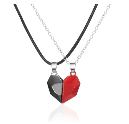 Attractive Wishing Stone Couple Pendant Necklace Ancient Love Token Heart-shaped Electrocardiogram Magnetic Heart Pendant Splicing Necklace Valentine's Day Gift Gronata