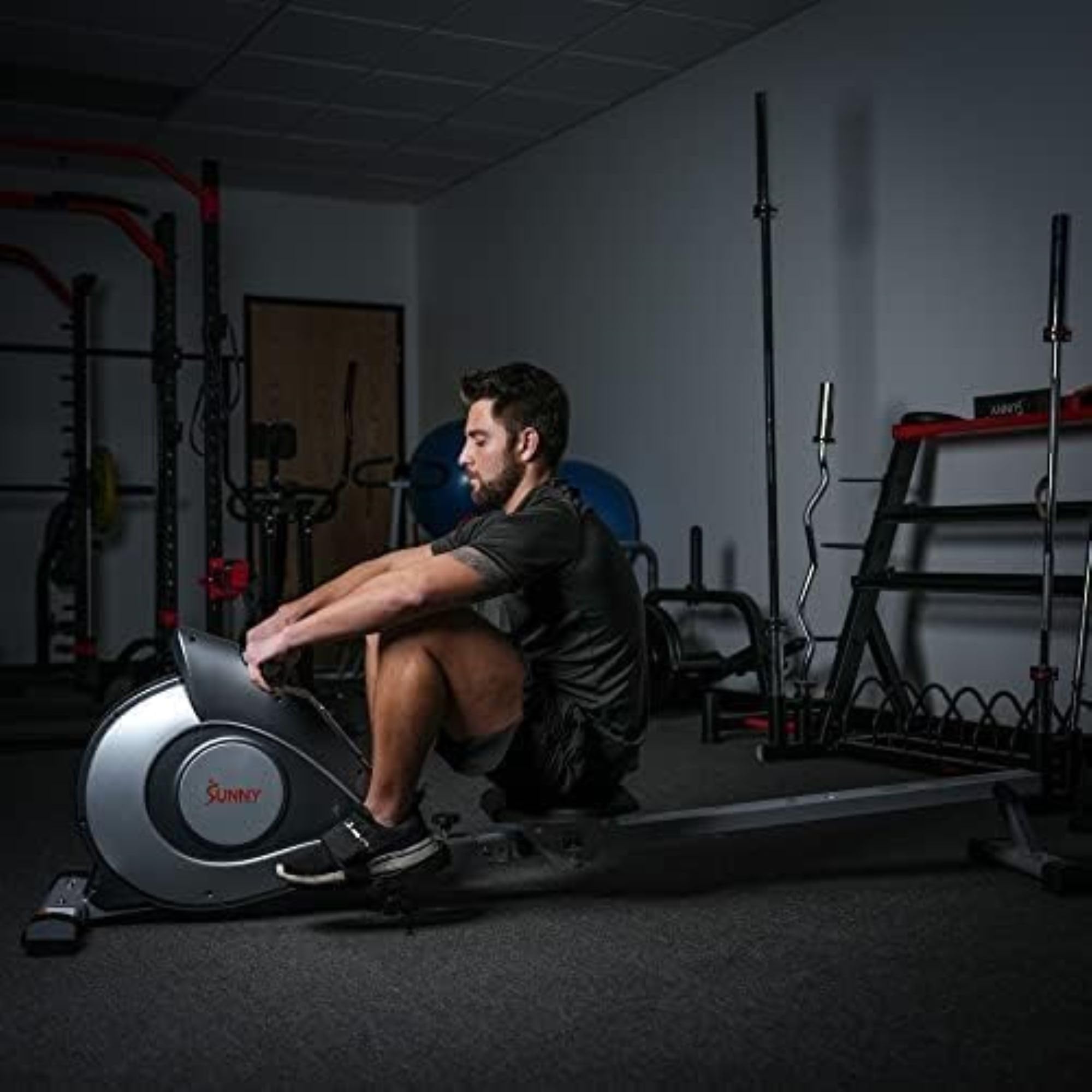 Sunny Health & Fitness Flip & Foldable Rowing Machine for Home w/Extended Slide Rail, Full-Body Workout, Low-Impact, Optional Extra Long Rail, Quiet Rail Cover, Water Motion and Free SunnyFit App Gronata