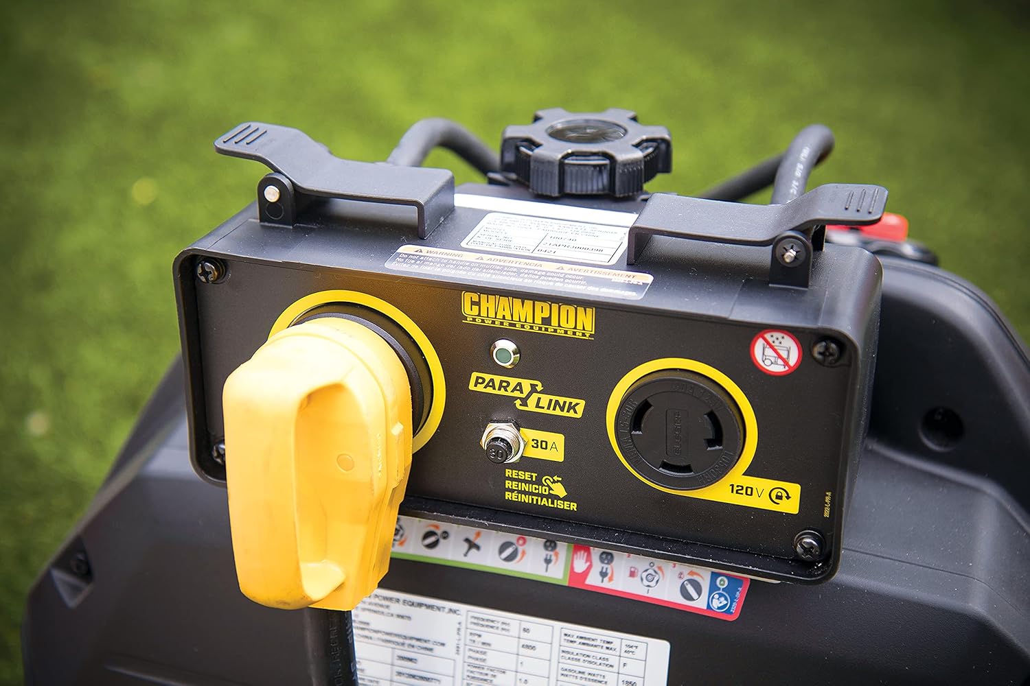 Champion Power Equipment 100740 30-Amp ParaLINK Parallel Kit for Linking Two 2000 to 3000 Watt Inverter Generators, RV Ready Gronata