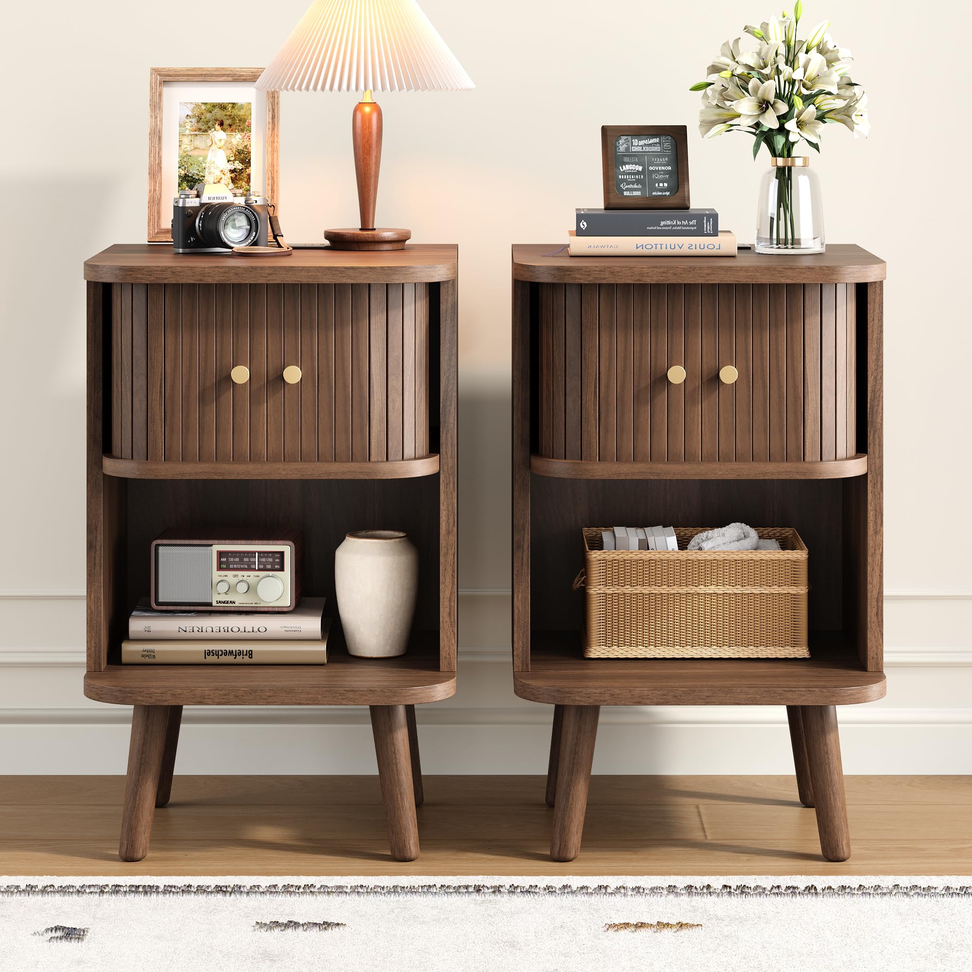 Decofy Fluted Nightstand Set of 2, Mid Century Modern Bedside Table with Charging Station, Walnut End Tables with Sliding Tambour Doors, Storage Cabinet and Open Shelf for Bedroom, Walnut Gronata