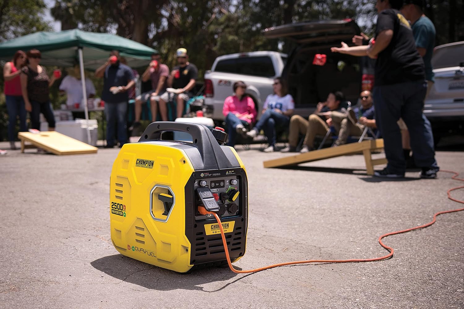 Champion Power Equipment 2500-Watt Dual Fuel Ultralight Portable Inverter Generator with Quiet Technology and CO Shield Gronata