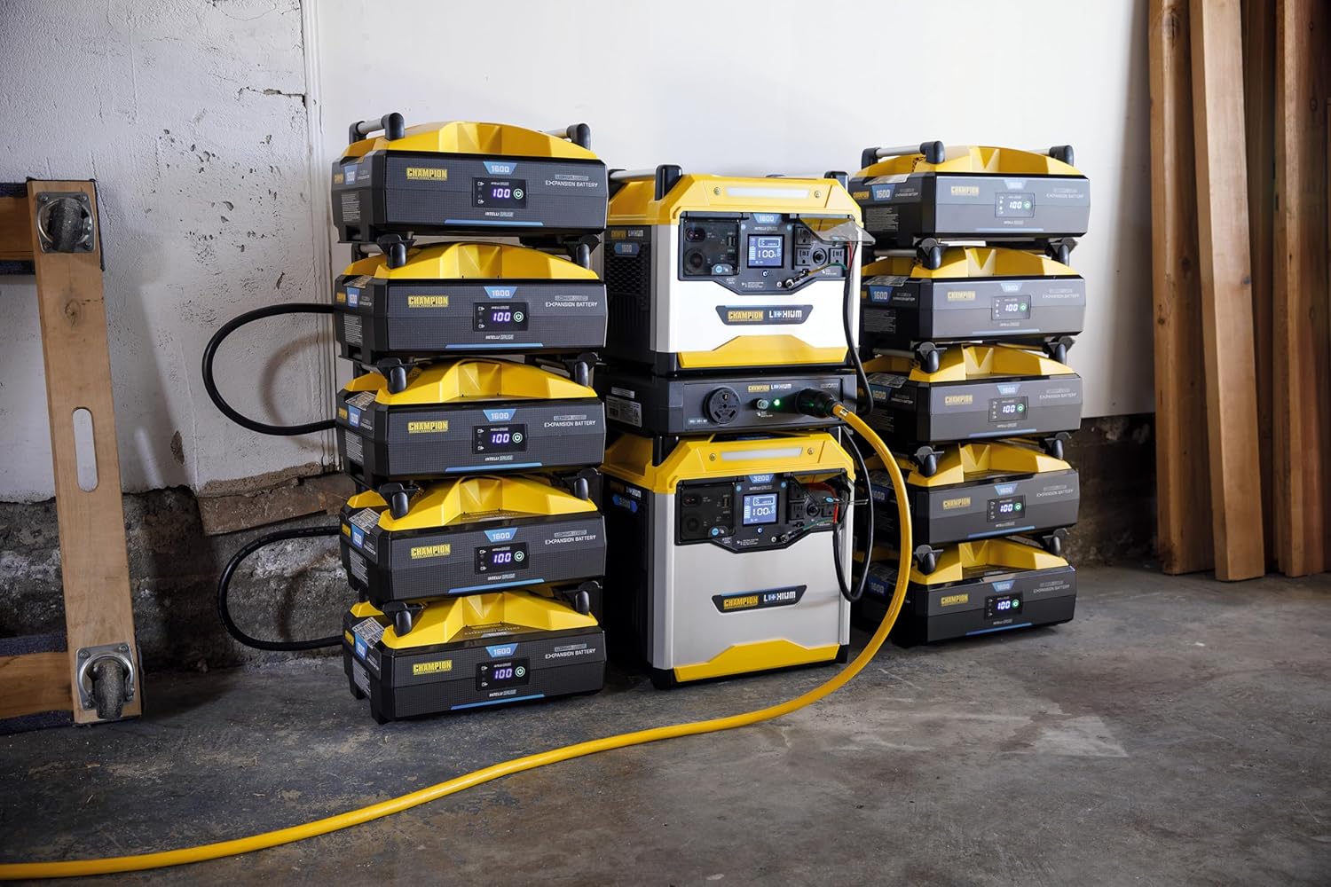 Champion Power Equipment 100594 1638-Wh Power Station 3200/1600-Watt Portable Lithium-Ion Battery Solar Generator Gronata