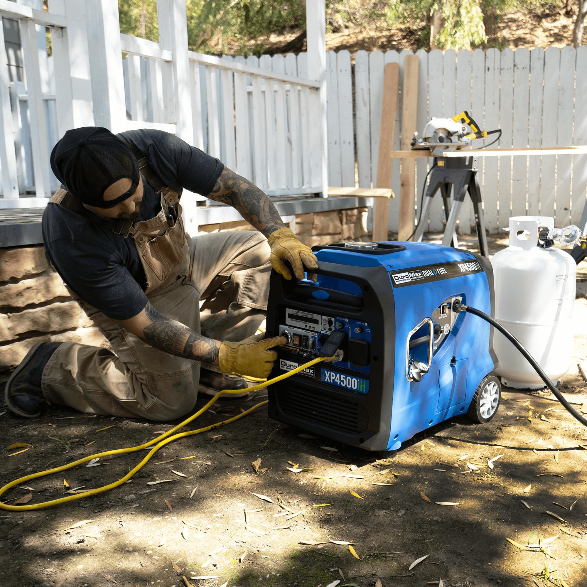DuroMax XP2300iH 2,300-Watt Dual Fuel Portable Digital Inverter Generator - Gas & Propane, RV & Emergency Ready Gronata