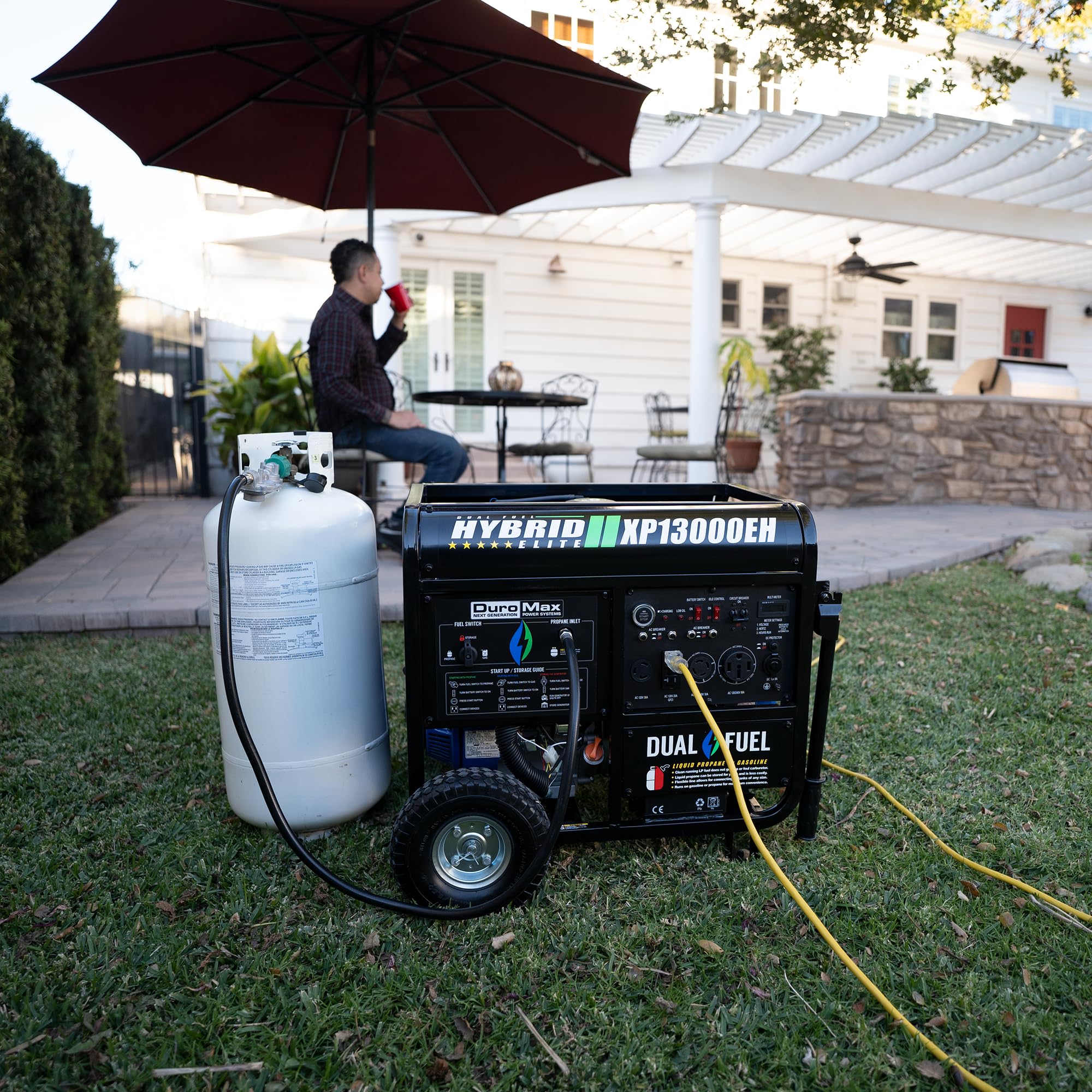DuroMax XP13000EH 13,000-Watt Dual Fuel Portable Generator - Gas & Propane, Electric Start, Whole Home Backup Power, Transfer Switch Ready, RV & Emergency Ready Gronata