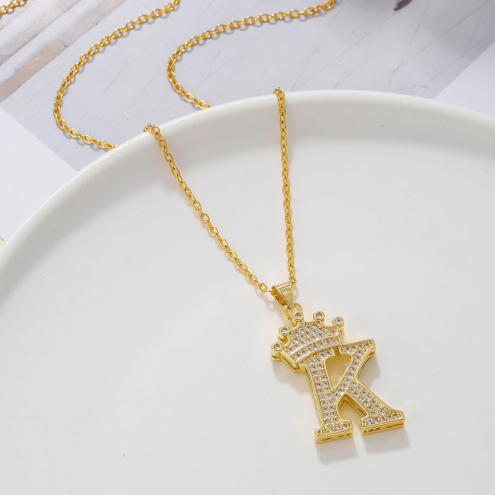 1PCS Fashionable Gold Diamond Crown Uppercase Letter Popular Pendant Necklace Suitable For Daily Use Festivals Parties Gifts Jewelry Set Gronata