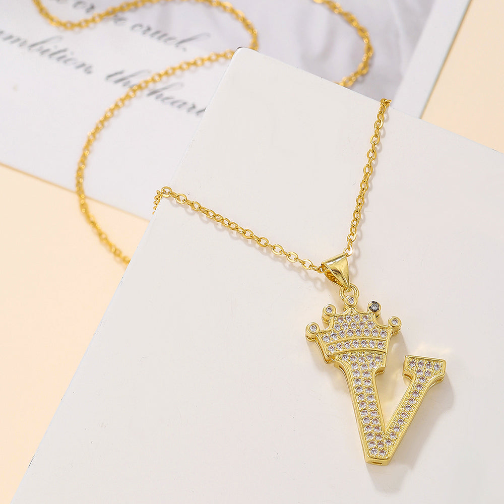 1PCS Fashionable Gold Diamond Crown Uppercase Letter Popular Pendant Necklace Suitable For Daily Use Festivals Parties Gifts Jewelry Set Gronata