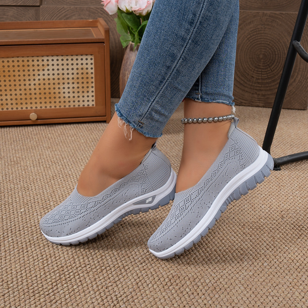 Women's Flyknit Breathable Mesh Casual Shoes Gronata